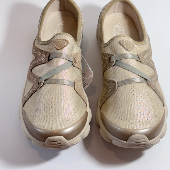 Easy Spirit e360 Women's Slip-on SZ 9.5 Cream Tan Gray Riptide Clogs NWT - Picture 3 of 9